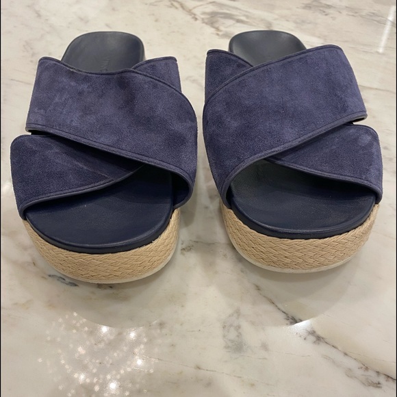 🛍️Vince Villaire slide sandal in deep blue, W6.5 - Picture 5 of 10
